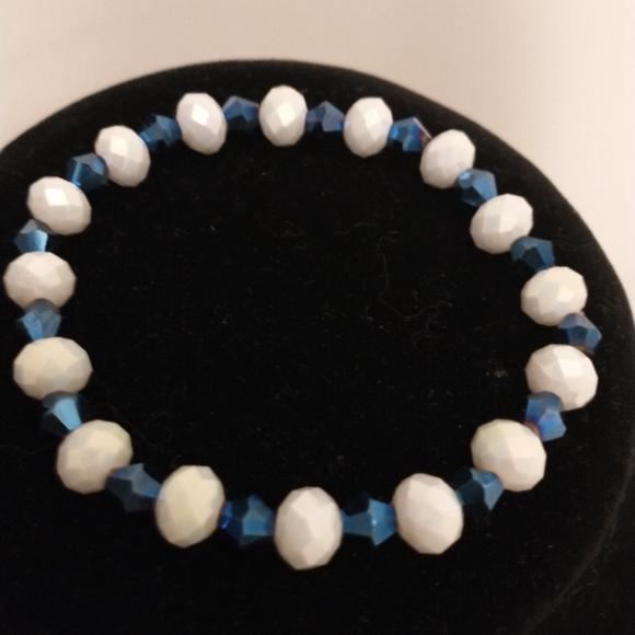 Bracelet - Picture 5 of 5